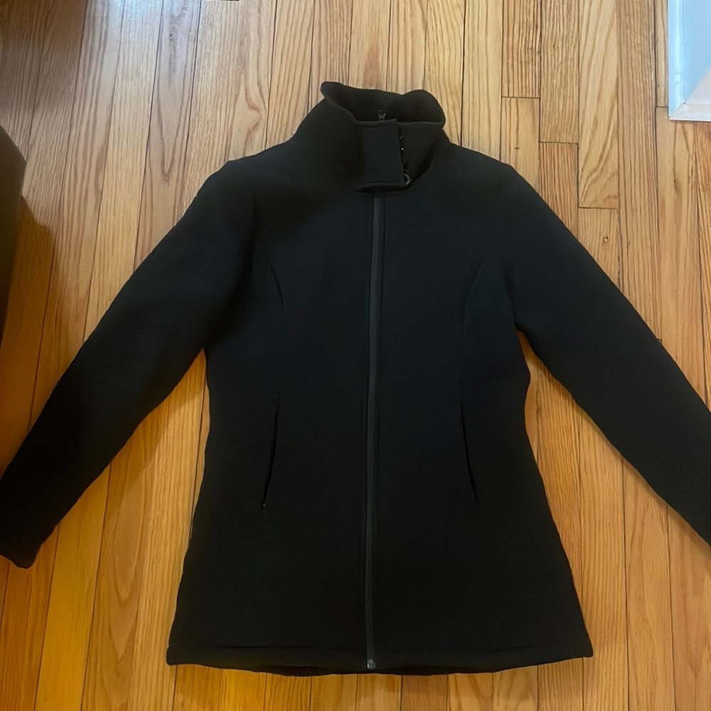 North face mid-weight winter jacket, Medium